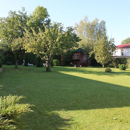 Landsitz Ruegen Apartment Глове Екстериор снимка